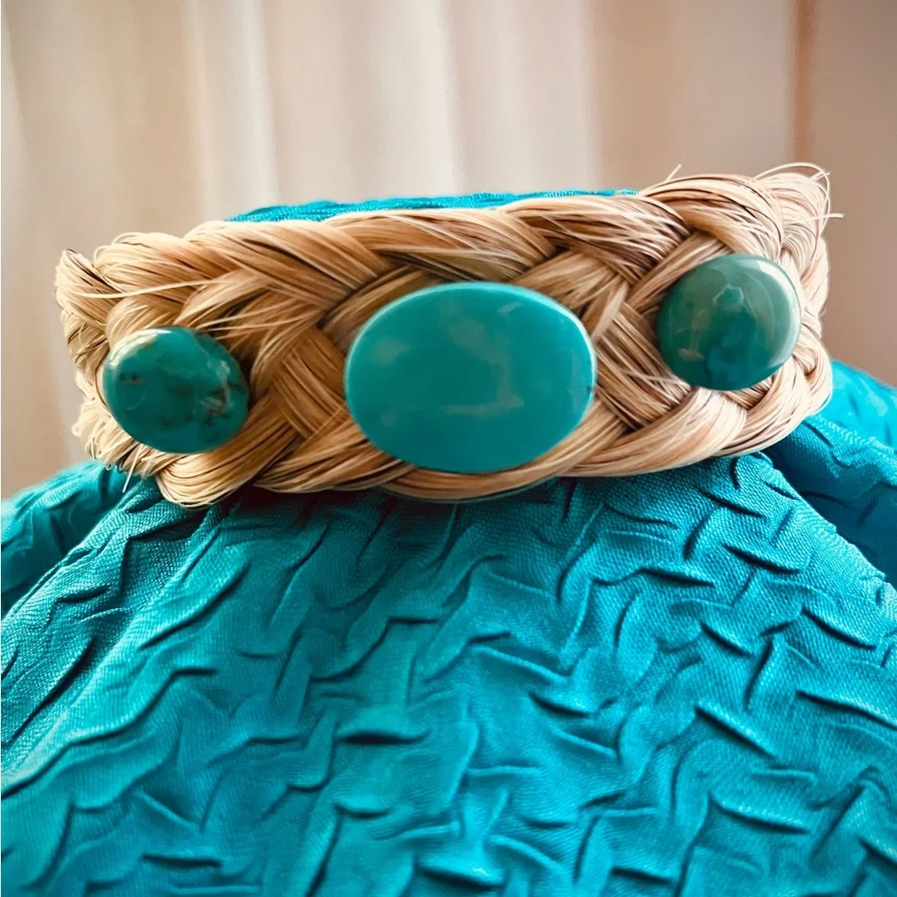 Genuine oval turquoise stones bracelet, braided horse hair on a leather strap - Picture 4 of 10